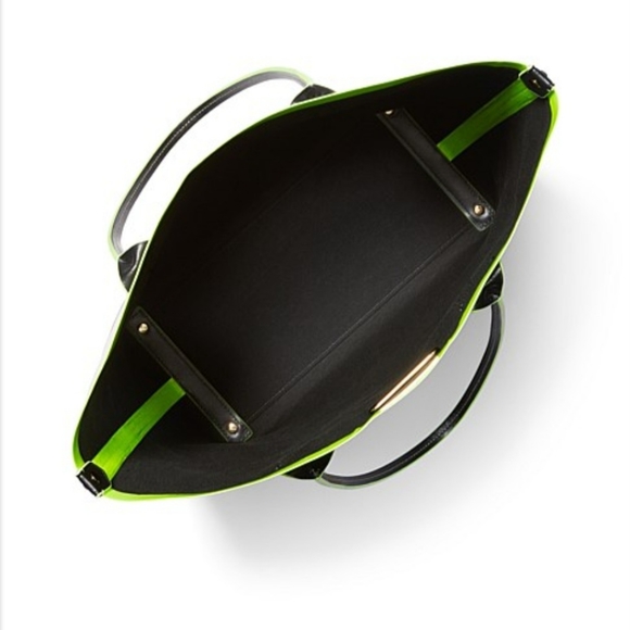 Michael Kors Carolina Tote Bag - Picture 2 of 3